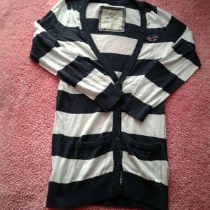 Hollister sweater